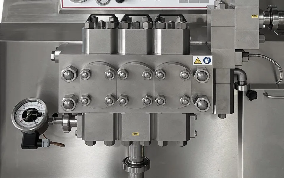 Homogenizer Machine