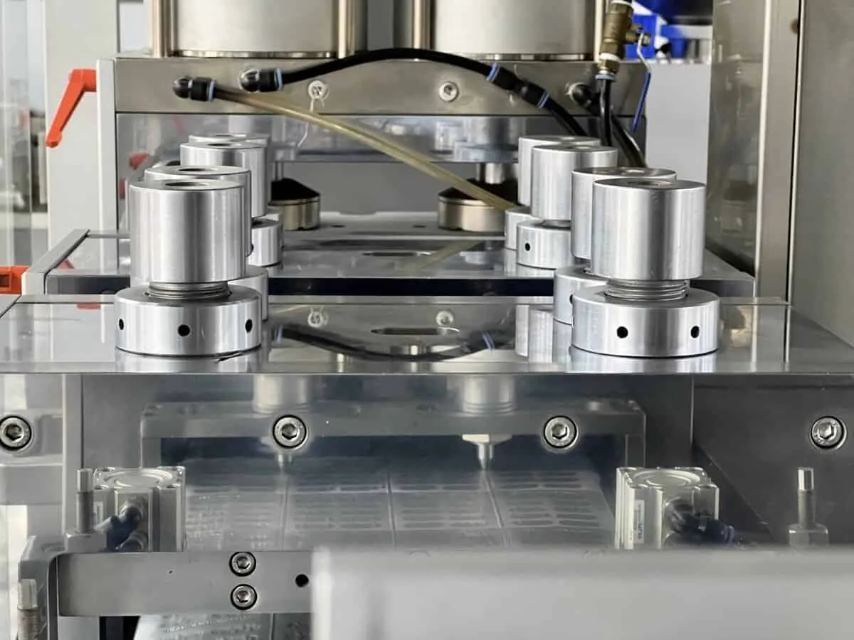 Machines pharmaceutiques1