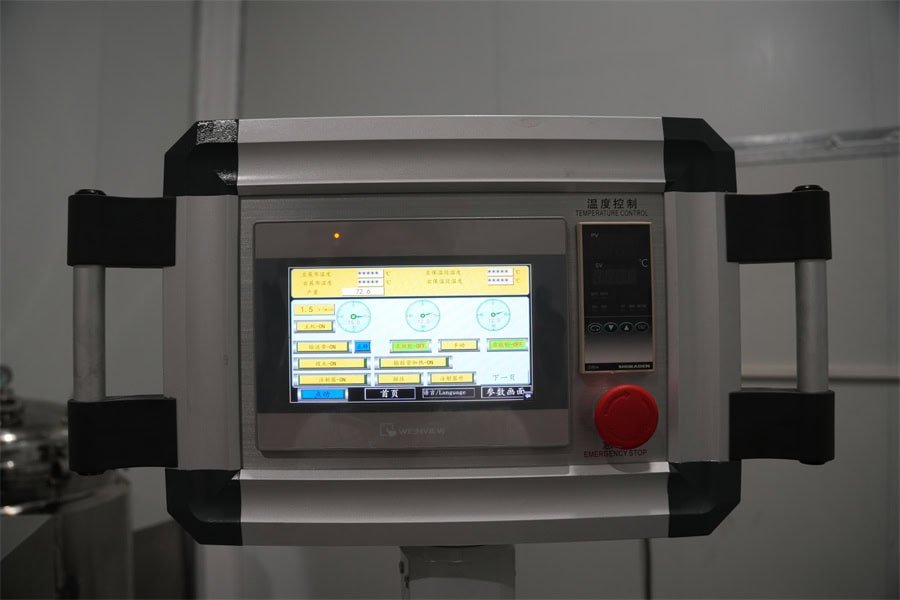 Màn hình cảm ứng PLC