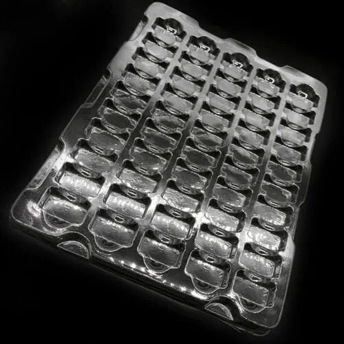 Thermoformed blister packaging
