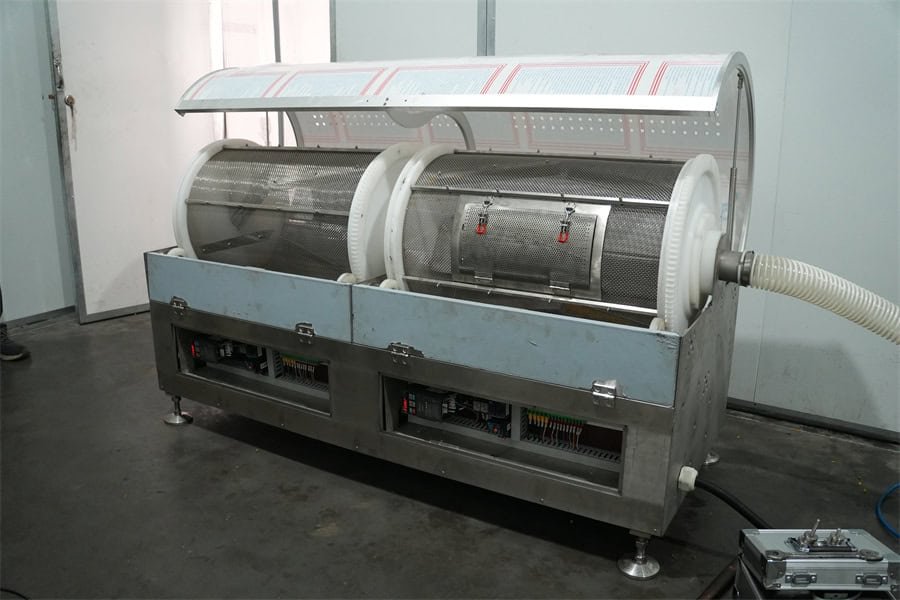 Máy sấy quần áo