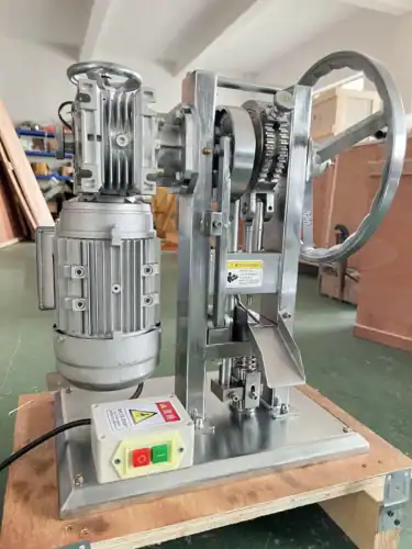 Single punch tablet press-4