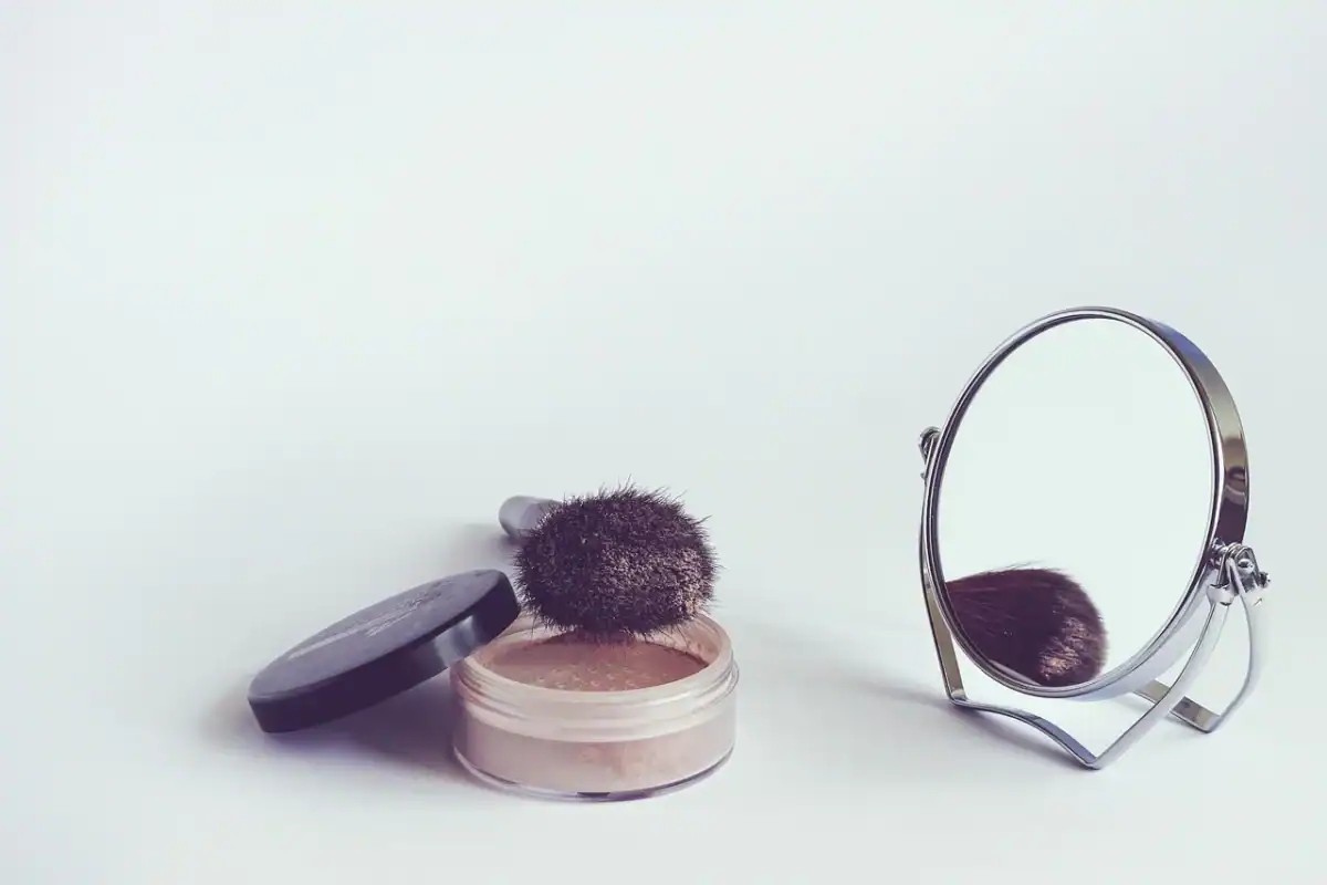 Proprietary Al technology, focusing on the detection of transparent and translucent bottle products such as lotions, essences, and cleansing products
