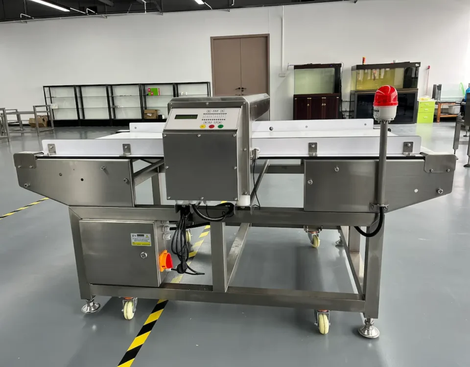 Real shot of aluminum foil metal inspection machine