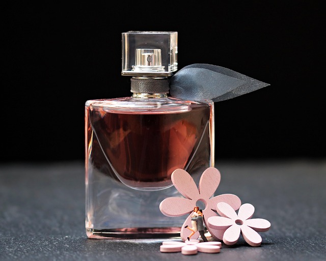 Perfume Packaging Visual Inspection