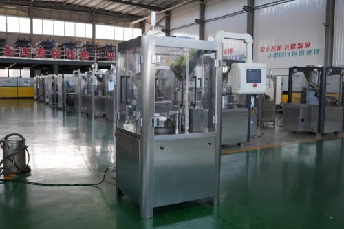 Actual photos of the capsule filling machine manufactured by the Grand factory.