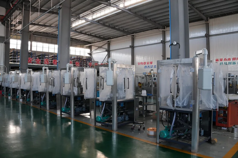 For Grand's standard capsule filling machine, it takes just one month to refine the molds before the machine is ready for shipment.